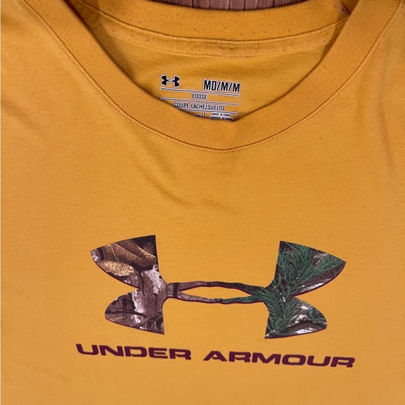 SOLD. Under Armour T Shirt Mens Medium Loose Graphic Camo Print Tee Crew Neck - Picture 3 of 3